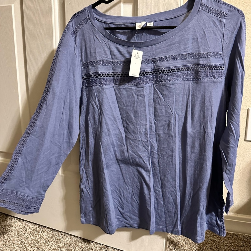 Gap long sleeve